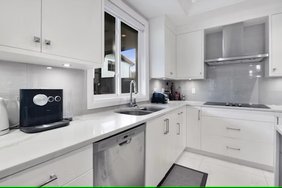 Main Kitchen with electric stove
